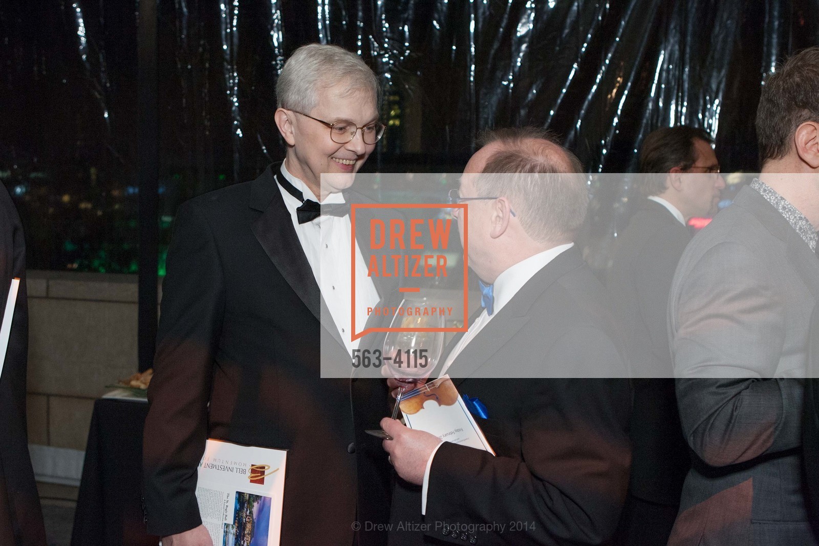 Ross Armstrong, Nicholas McGegan, PHILHARMONIA BAROQUE ORCHESTRA 2014 Gala & Auction, US, February 28th, 2014, Photo #563-4115 Ross Armstrong, Nicholas McGegan, Photo #563-4115