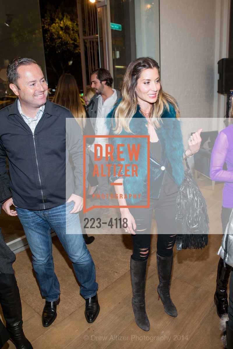 Edward Dubrovsky, Mary Gonsalves Kinney, REBECCA MINKOFF Celebrates the Opening of new SF Flagship Store, US, November 20th, 2014, Photo #223-4118 Edward Dubrovsky, Mary Gonsalves Kinney, Photo #223-4118