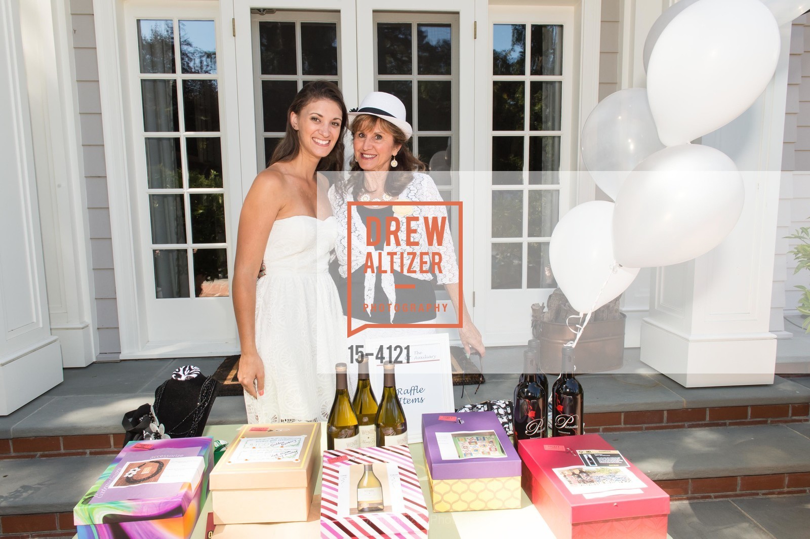 Christy Zwingle, Dena Zwingle, CASA of San Mateo County's AUXILIARY Annual Garden Party, US, August 24th, 2014, Photo #15-4121 Christy Zwingle, Dena Zwingle, Photo #15-4121