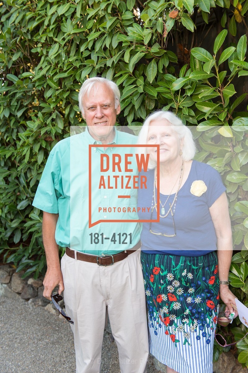 Dave Martinson, Sue Martinson, CASA of San Mateo County's AUXILIARY Annual Garden Party, US, August 24th, 2014, Photo #181-4121 Dave Martinson, Sue Martinson, Photo #181-4121