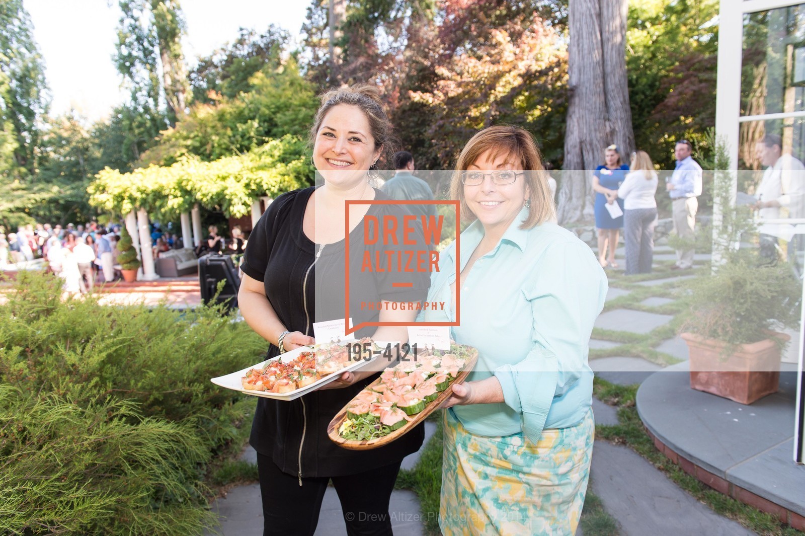 Amanda Ross, Maureen Kelly, CASA of San Mateo County's AUXILIARY Annual Garden Party, US, August 24th, 2014, Photo #195-4121 Amanda Ross, Maureen Kelly, Photo #195-4121