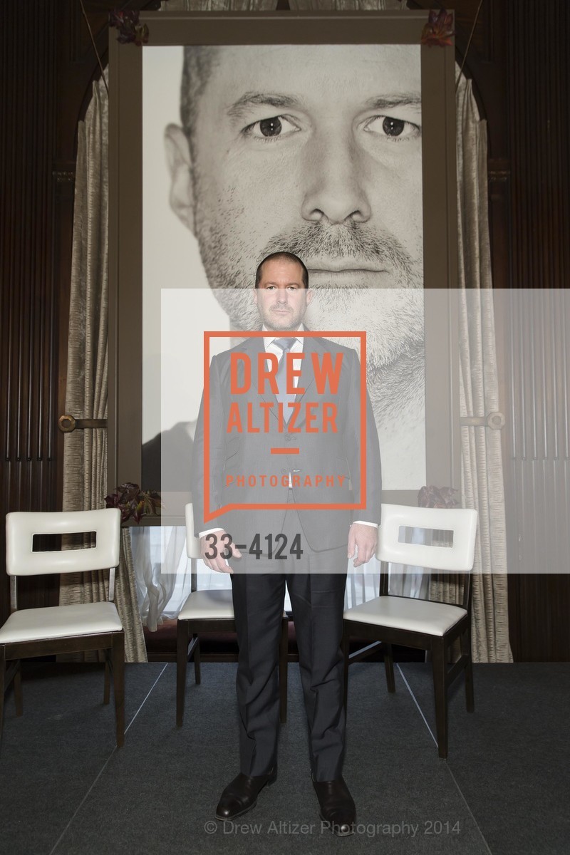 Jony Ive, 2014 Bay Area Treasure Award Honoring Jonathan Ive, US, October 31st, 2014, Photo #33-4124 Jony Ive, Photo #33-4124
