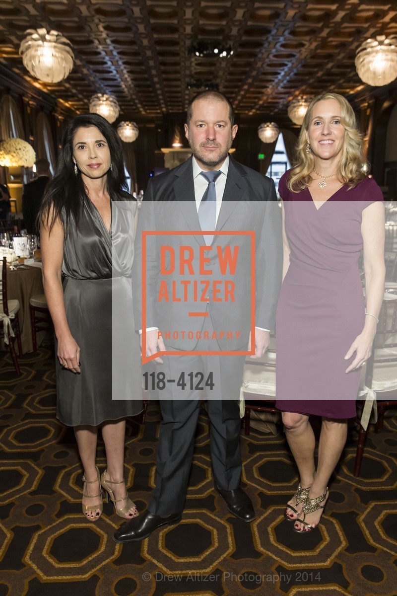 Candace Cavanaugh, Jony Ive, Maria Tengelia Watson, 2014 Bay Area Treasure Award Honoring Jonathan Ive, US, October 31st, 2014, Photo #118-4124 Candace Cavanaugh, Jony Ive, Maria Tengelia Watson, Photo #118-4124