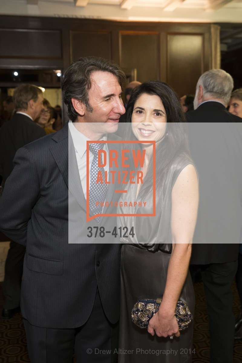 Mario Rodighiero, Candace Cavanaugh, 2014 Bay Area Treasure Award Honoring Jonathan Ive, US, October 31st, 2014, Photo #378-4124 Mario Rodighiero, Candace Cavanaugh, Photo #378-4124