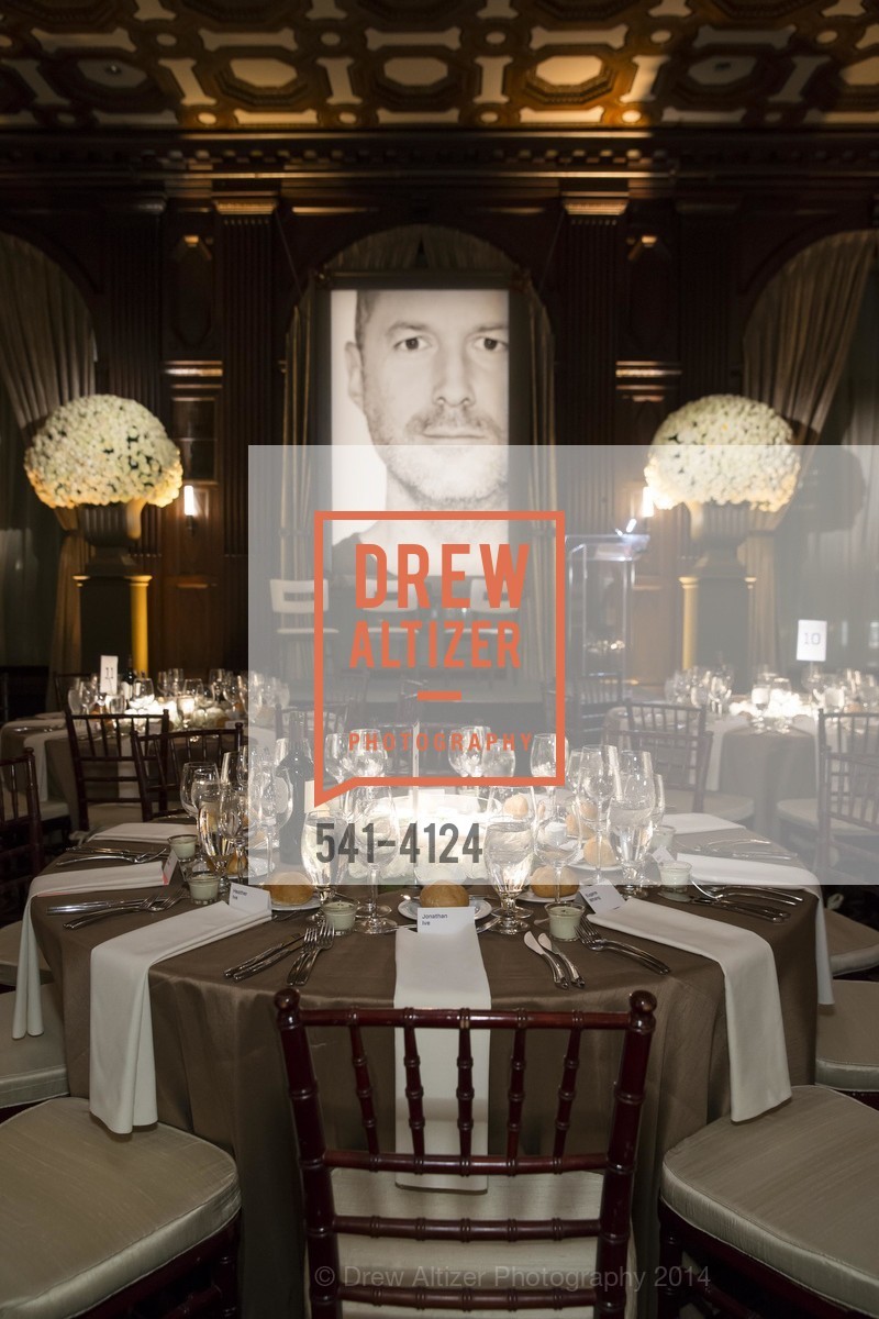 Atmosphere, 2014 Bay Area Treasure Award Honoring Jonathan Ive, US, October 31st, 2014, Photo #541-4124 Atmosphere, Photo #541-4124