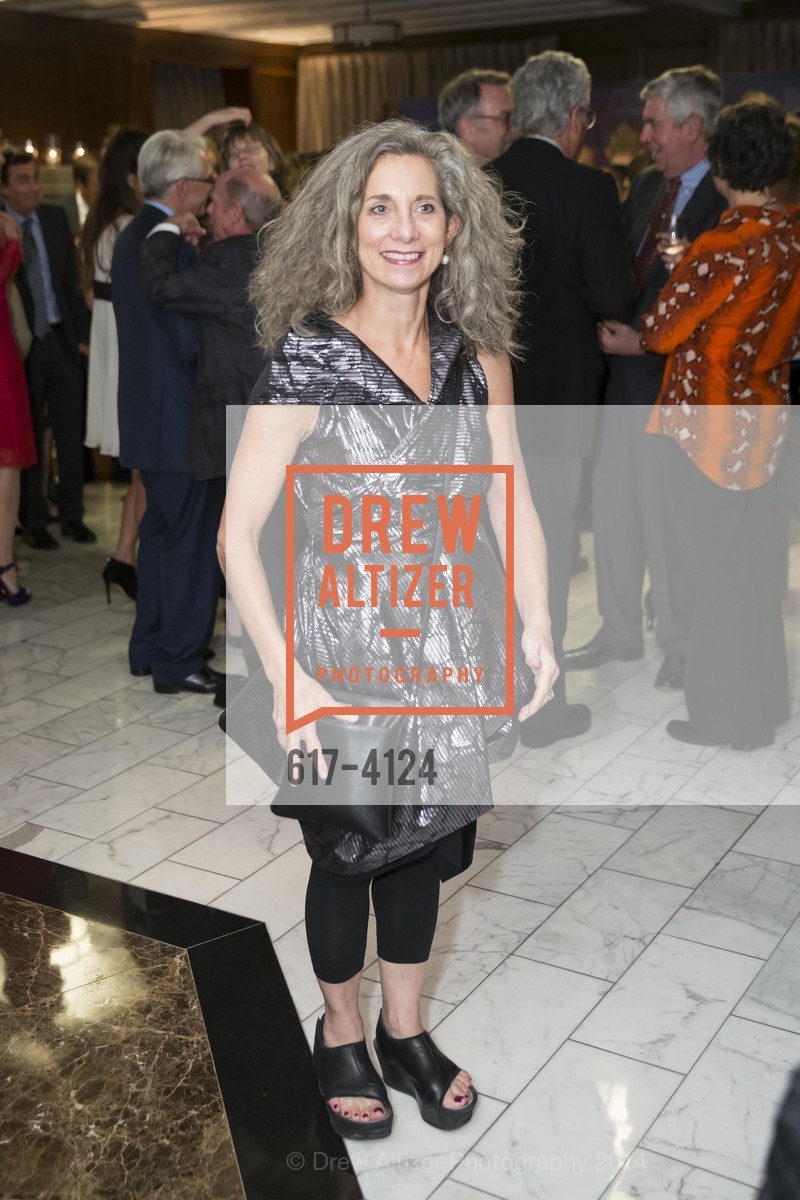 Frish Brandt, 2014 Bay Area Treasure Award Honoring Jonathan Ive, US, October 31st, 2014, Photo #617-4124 Frish Brandt, Photo #617-4124