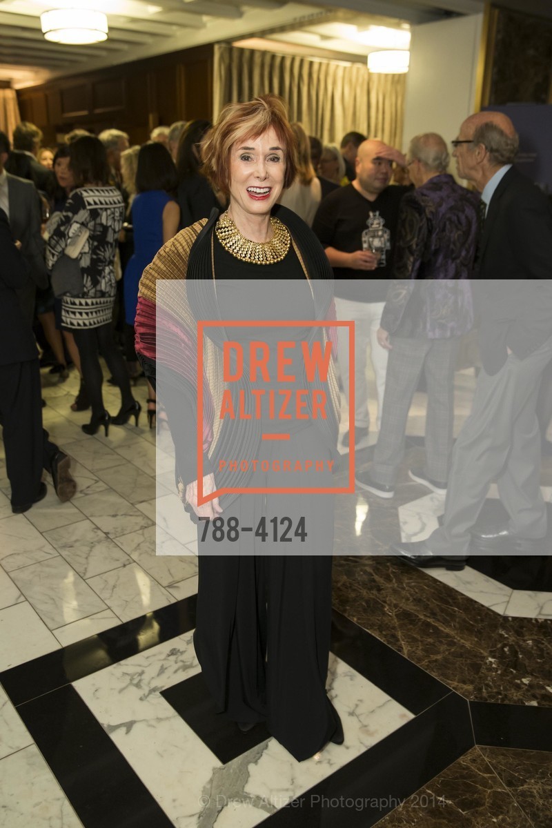 Norah Stone, 2014 Bay Area Treasure Award Honoring Jonathan Ive, US, October 31st, 2014, Photo #788-4124 Norah Stone, Photo #788-4124