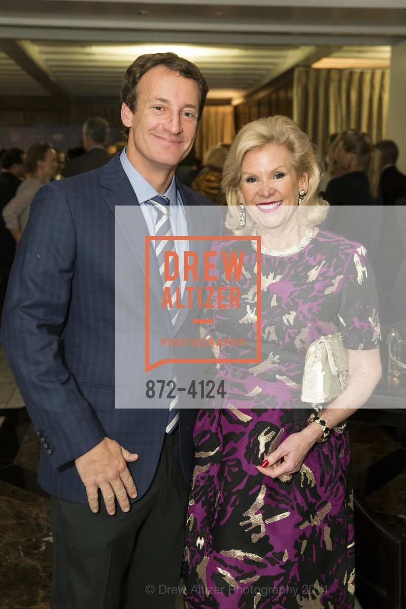 Todd Traina, Dede Wilsey, 2014 Bay Area Treasure Award Honoring Jonathan Ive, US, October 31st, 2014, Photo #872-4124 Todd Traina, Dede Wilsey, Photo #872-4124