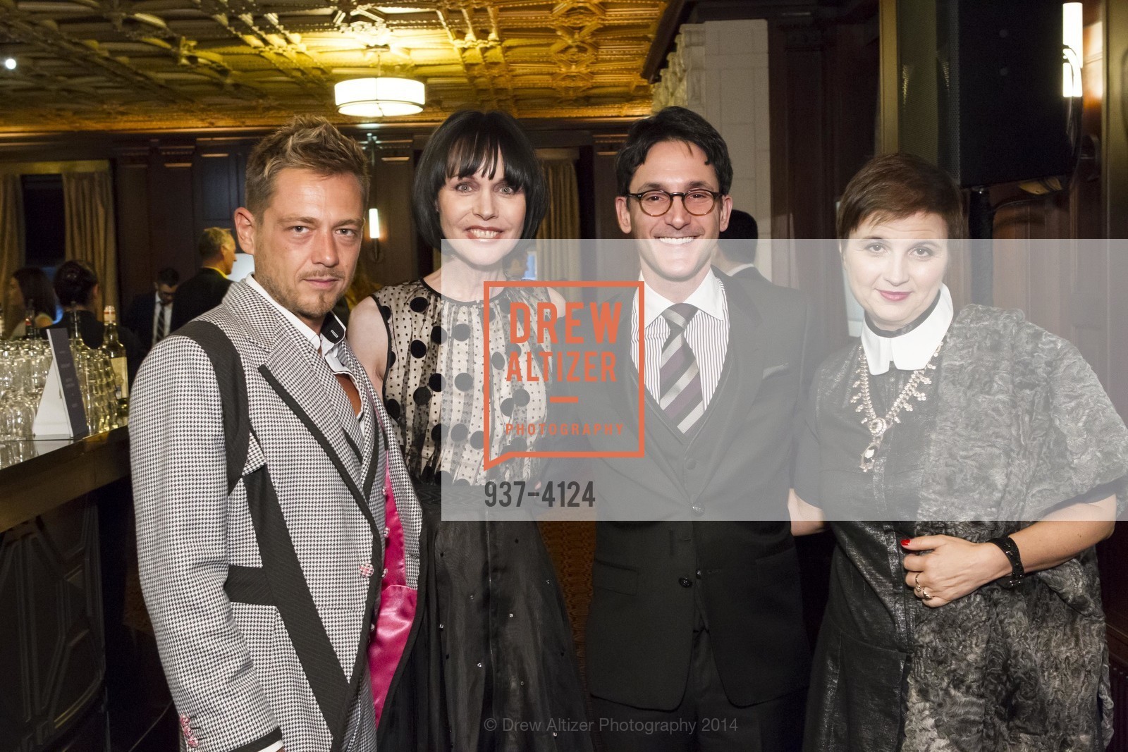 Yassen Samouilov, Christine Suppes, James Krohn, Livia Stoianova, 2014 Bay Area Treasure Award Honoring Jonathan Ive, US, October 31st, 2014, Photo #937-4124 Yassen Samouilov, Christine Suppes, James Krohn, Livia Stoianova, Photo #937-4124