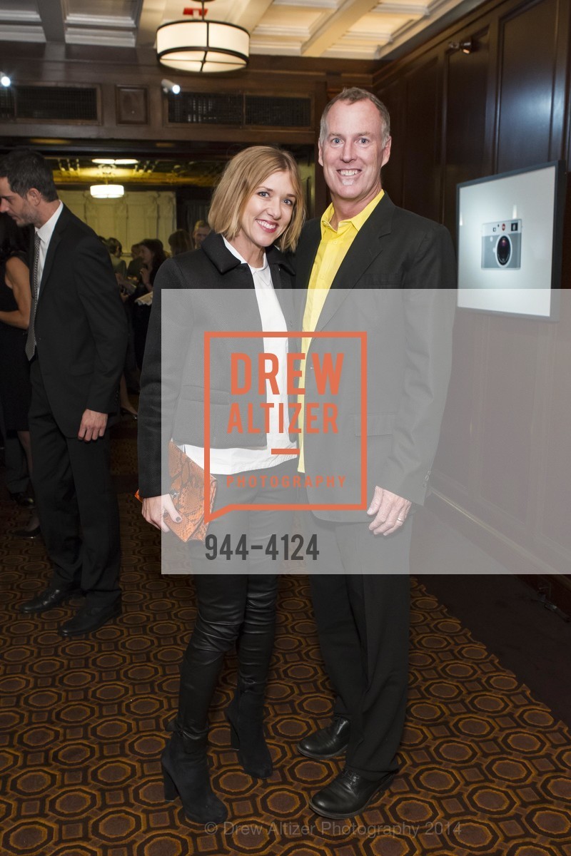 Lara Deam, Chris Deam, 2014 Bay Area Treasure Award Honoring Jonathan Ive, US, October 31st, 2014, Photo #944-4124 Lara Deam, Chris Deam, Photo #944-4124