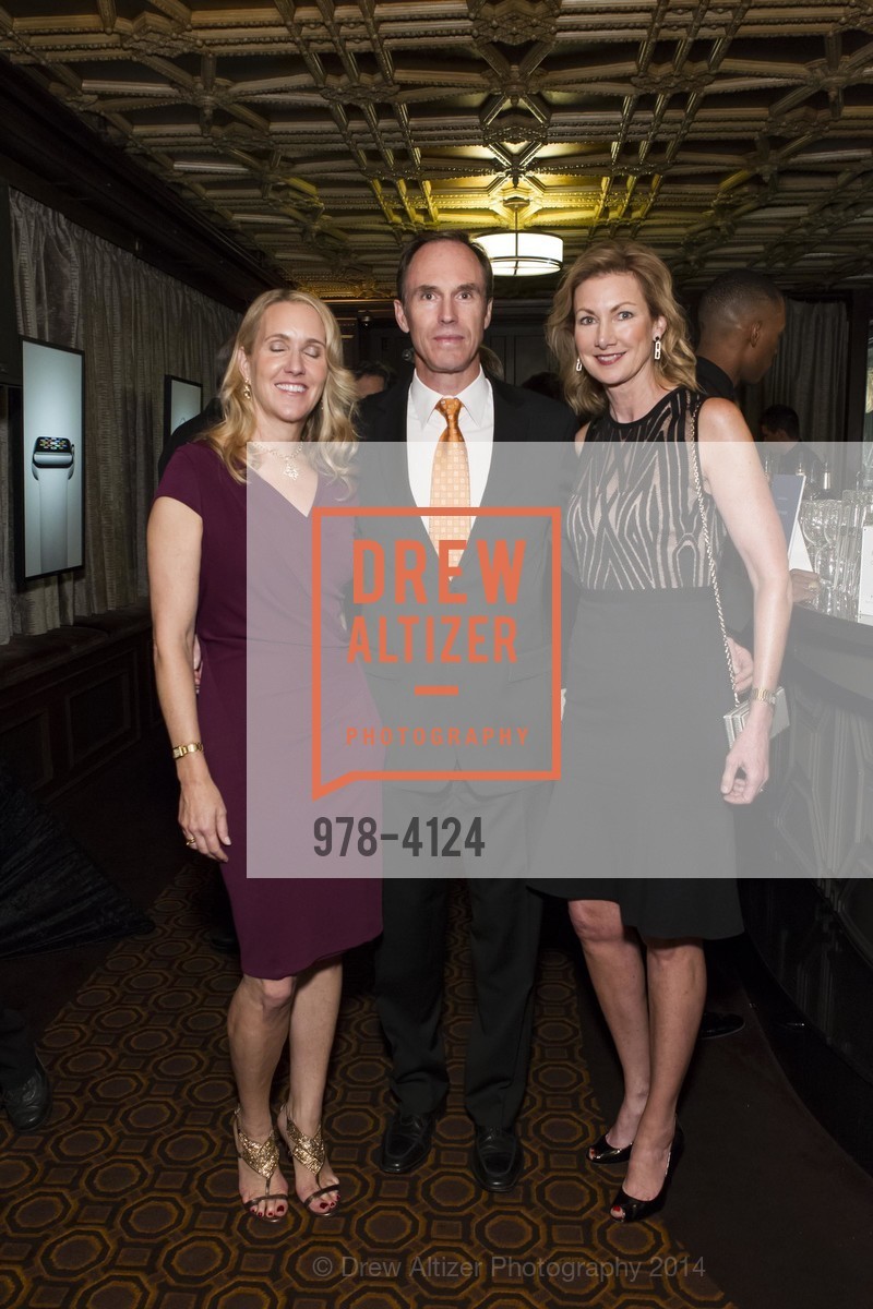 Maria Tenaglia Watson, Shirley Parks, David Parks, 2014 Bay Area Treasure Award Honoring Jonathan Ive, US, October 31st, 2014, Photo #978-4124 Maria Tenaglia Watson, Shirley Parks, David Parks, Photo #978-4124