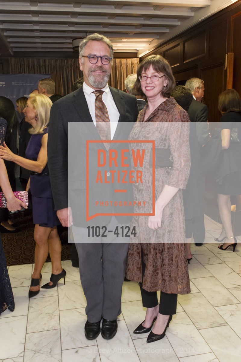 Nion McEvoy, Leslie Berriman, 2014 Bay Area Treasure Award Honoring Jonathan Ive, US, October 31st, 2014, Photo #1102-4124 Nion McEvoy, Leslie Berriman, Photo #1102-4124
