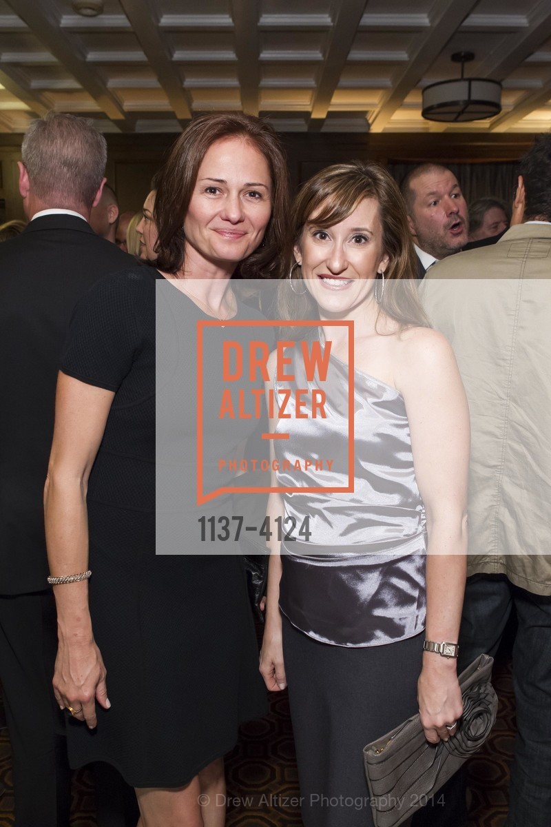 Emilia Buchanan, Christine Haroun, 2014 Bay Area Treasure Award Honoring Jonathan Ive, US, October 31st, 2014, Photo #1137-4124 Emilia Buchanan, Christine Haroun, Photo #1137-4124