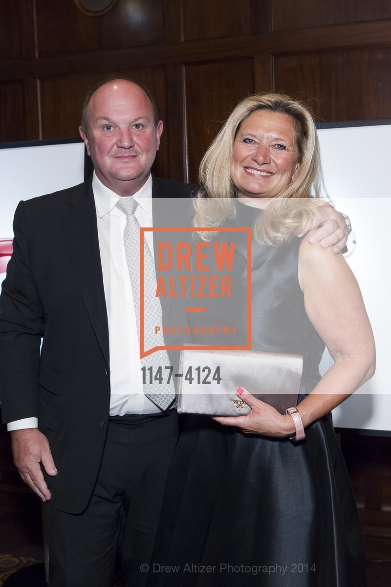 Eric Buatois, Florence Buatois, 2014 Bay Area Treasure Award Honoring Jonathan Ive, US, October 31st, 2014, Photo #1147-4124 Eric Buatois, Florence Buatois, Photo #1147-4124