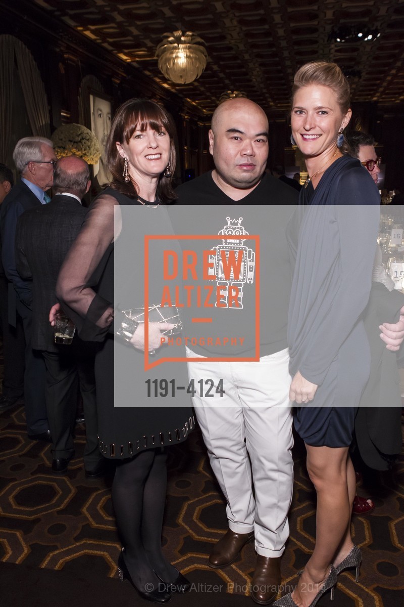 AllisonSpeer, Andrew Gn, Alicia Engstrom, 2014 Bay Area Treasure Award Honoring Jonathan Ive, US, October 31st, 2014, Photo #1191-4124 AllisonSpeer, Andrew Gn, Alicia Engstrom, Photo #1191-4124