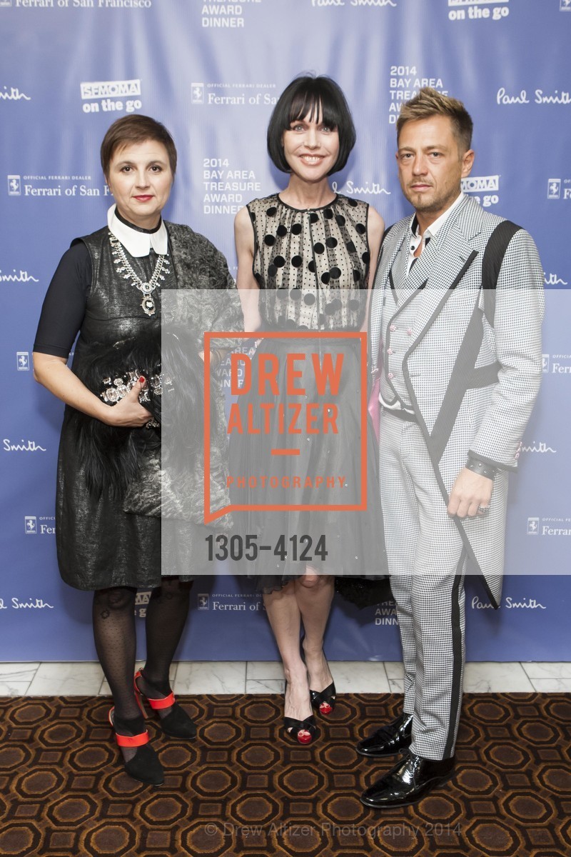 Livia Stoianova, Christine Suppes, Yassen Samouiliv, 2014 Bay Area Treasure Award Honoring Jonathan Ive, US, October 31st, 2014, Photo #1305-4124 Livia Stoianova, Christine Suppes, Yassen Samouiliv, Photo #1305-4124