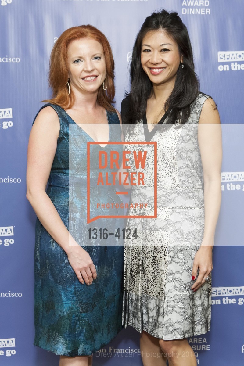 Elaine Asher, Mary Pang, 2014 Bay Area Treasure Award Honoring Jonathan Ive, US, October 31st, 2014, Photo #1316-4124 Elaine Asher, Mary Pang, Photo #1316-4124