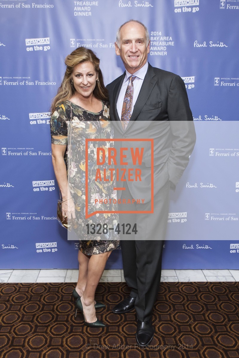 Victoria Lauren Miller, Greg Sieck, Photo #1328-4124
