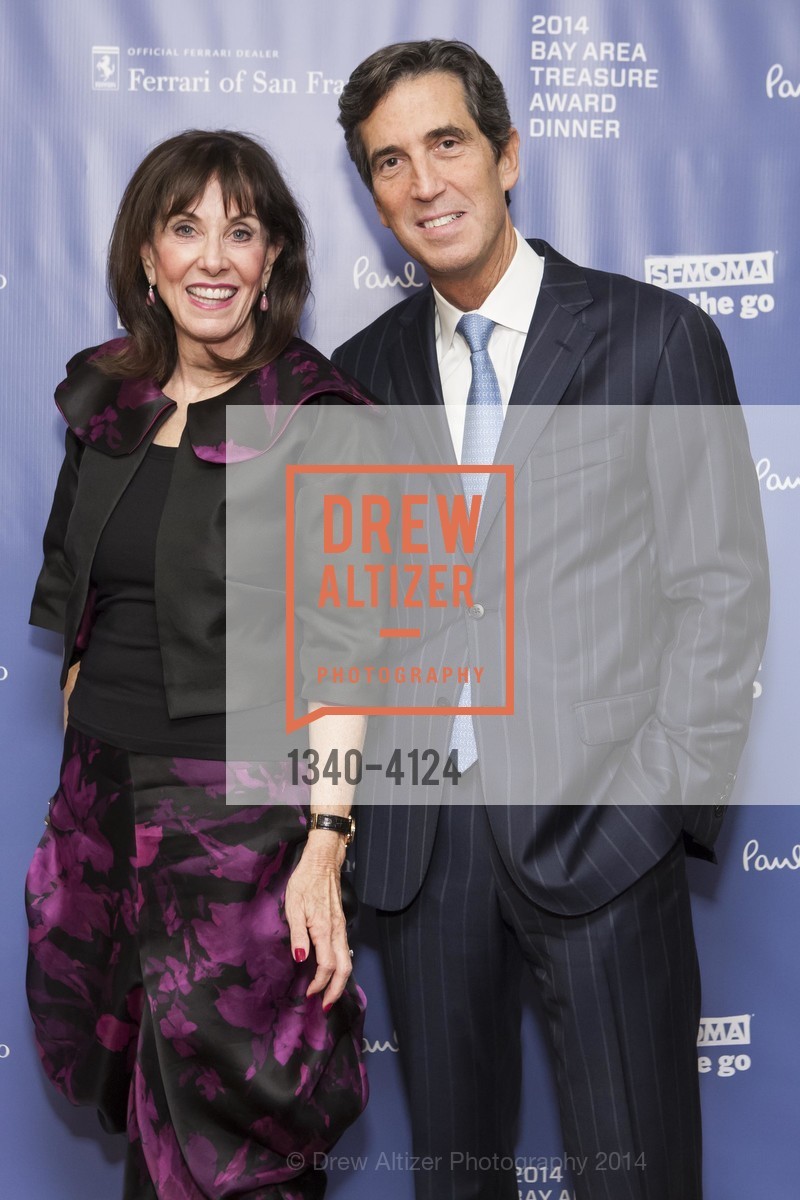 Jill Barnett, Andrew Barnett, 2014 Bay Area Treasure Award Honoring Jonathan Ive, US, October 31st, 2014, Photo #1340-4124 Jill Barnett, Andrew Barnett, Photo #1340-4124