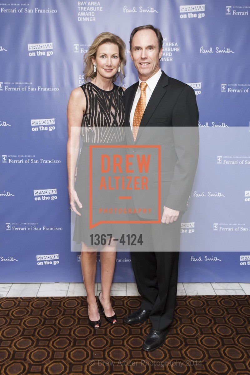 Shirley Parks, David Parks, 2014 Bay Area Treasure Award Honoring Jonathan Ive, US, October 31st, 2014, Photo #1367-4124 Shirley Parks, David Parks, Photo #1367-4124