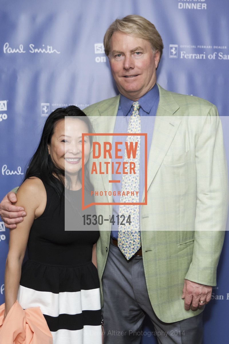 Jenny Ma, Dan Deaver, 2014 Bay Area Treasure Award Honoring Jonathan Ive, US, October 31st, 2014, Photo #1530-4124 Jenny Ma, Dan Deaver, Photo #1530-4124