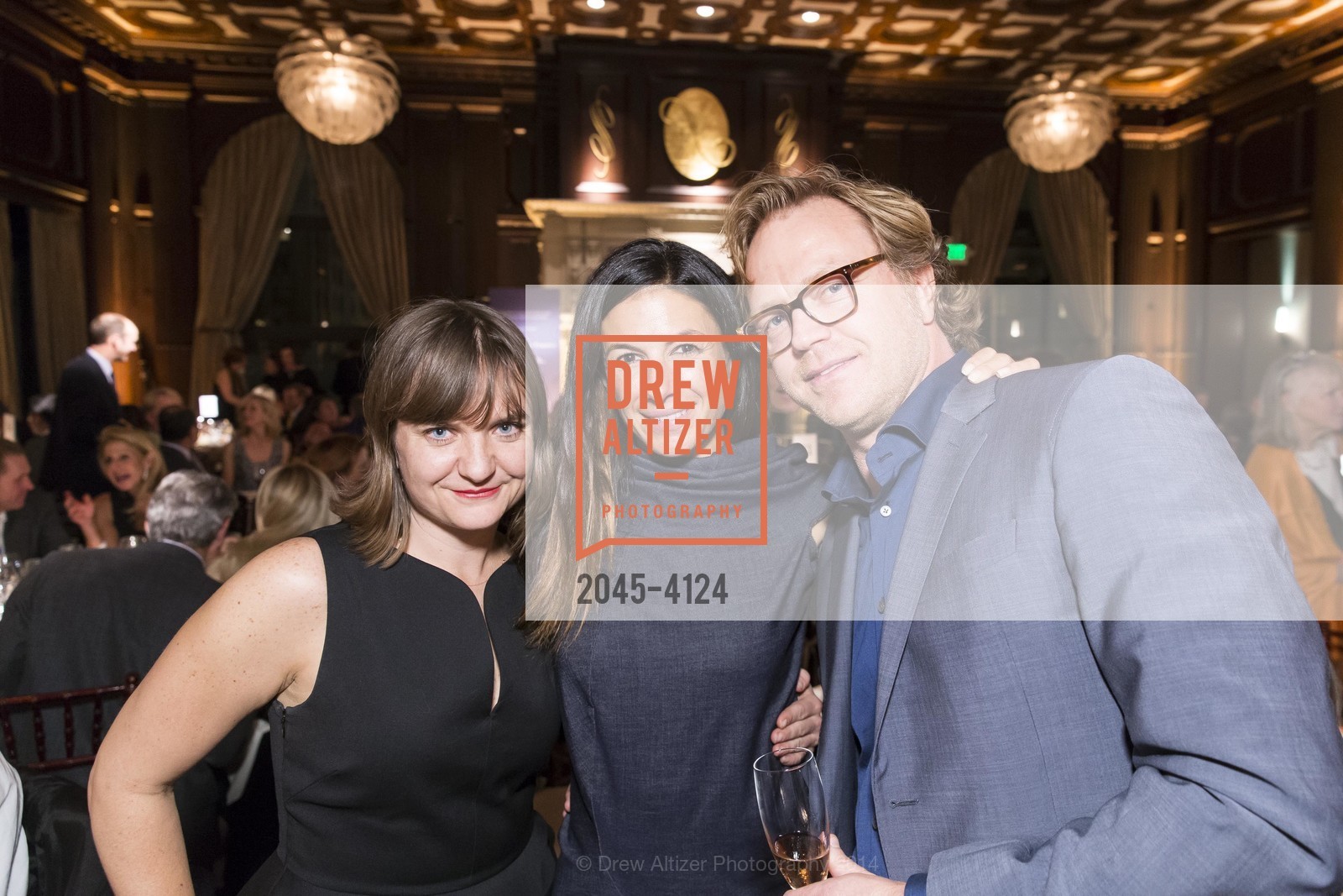 Evans Hankey, Sabrina Buell, Rico Borkendorfer, 2014 Bay Area Treasure Award Honoring Jonathan Ive, US, October 31st, 2014, Photo #2045-4124 Evans Hankey, Sabrina Buell, Rico Borkendorfer, Photo #2045-4124