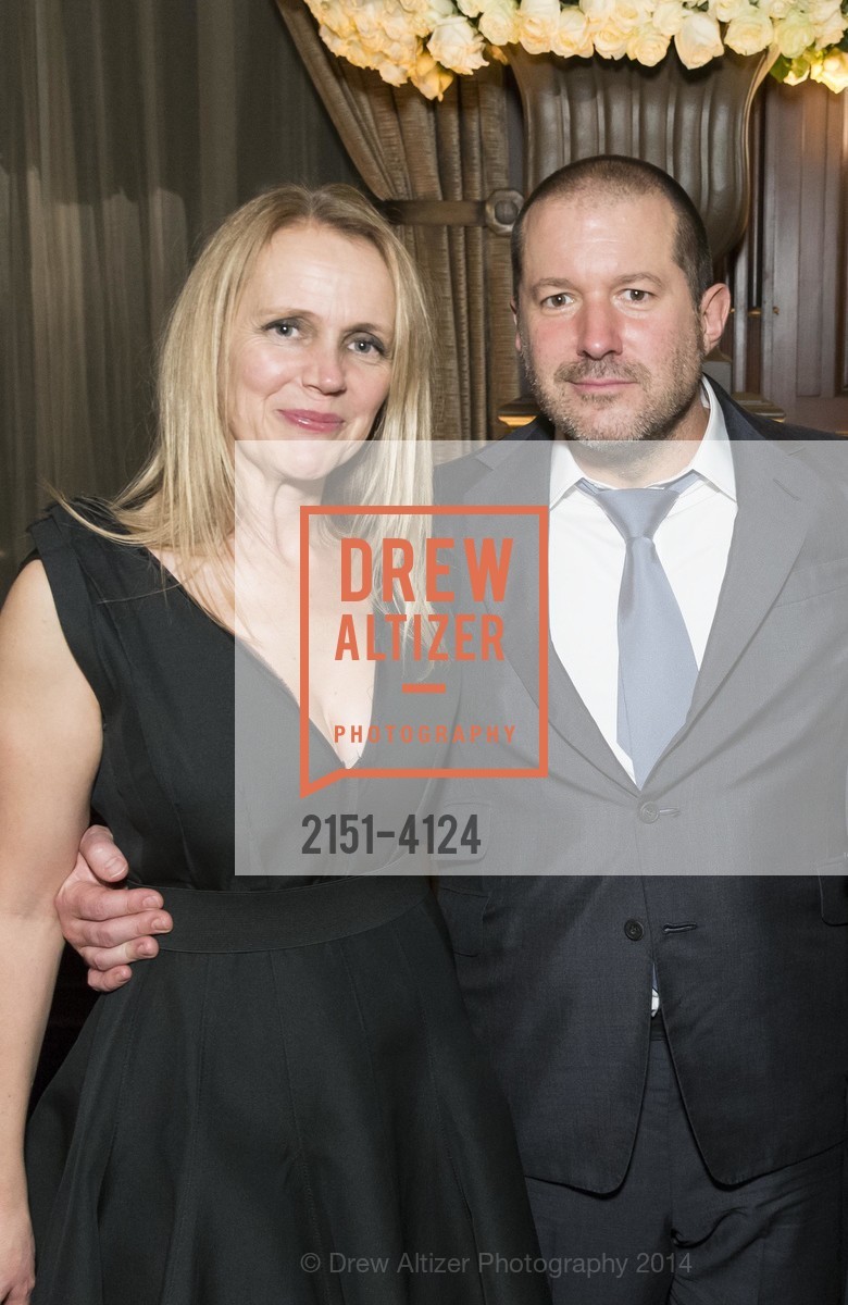 Heather Ive, Jony Ive, 2014 Bay Area Treasure Award Honoring Jonathan Ive, US, October 31st, 2014, Photo #2151-4124 Heather Ive, Jony Ive, Photo #2151-4124
