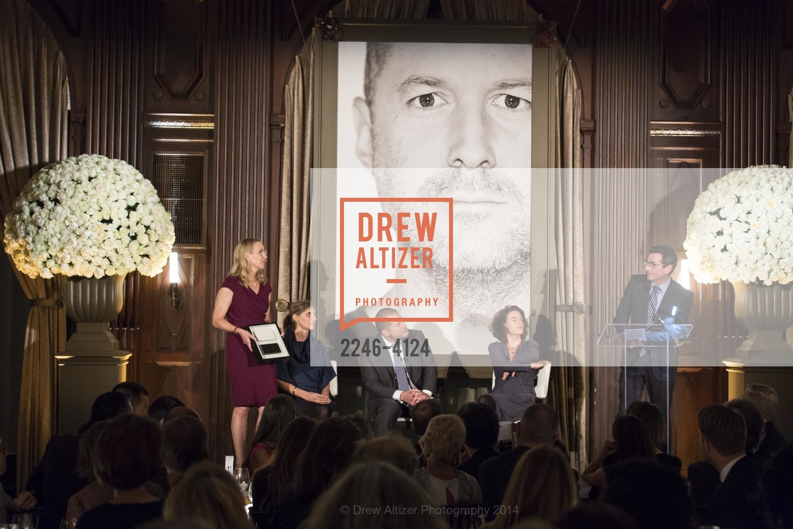Maria Tengelia Watson, Jennifer Dunlop Fletcher, Jony Ive, Frances Anderton, Neal Benezra, Photo #2246-4124