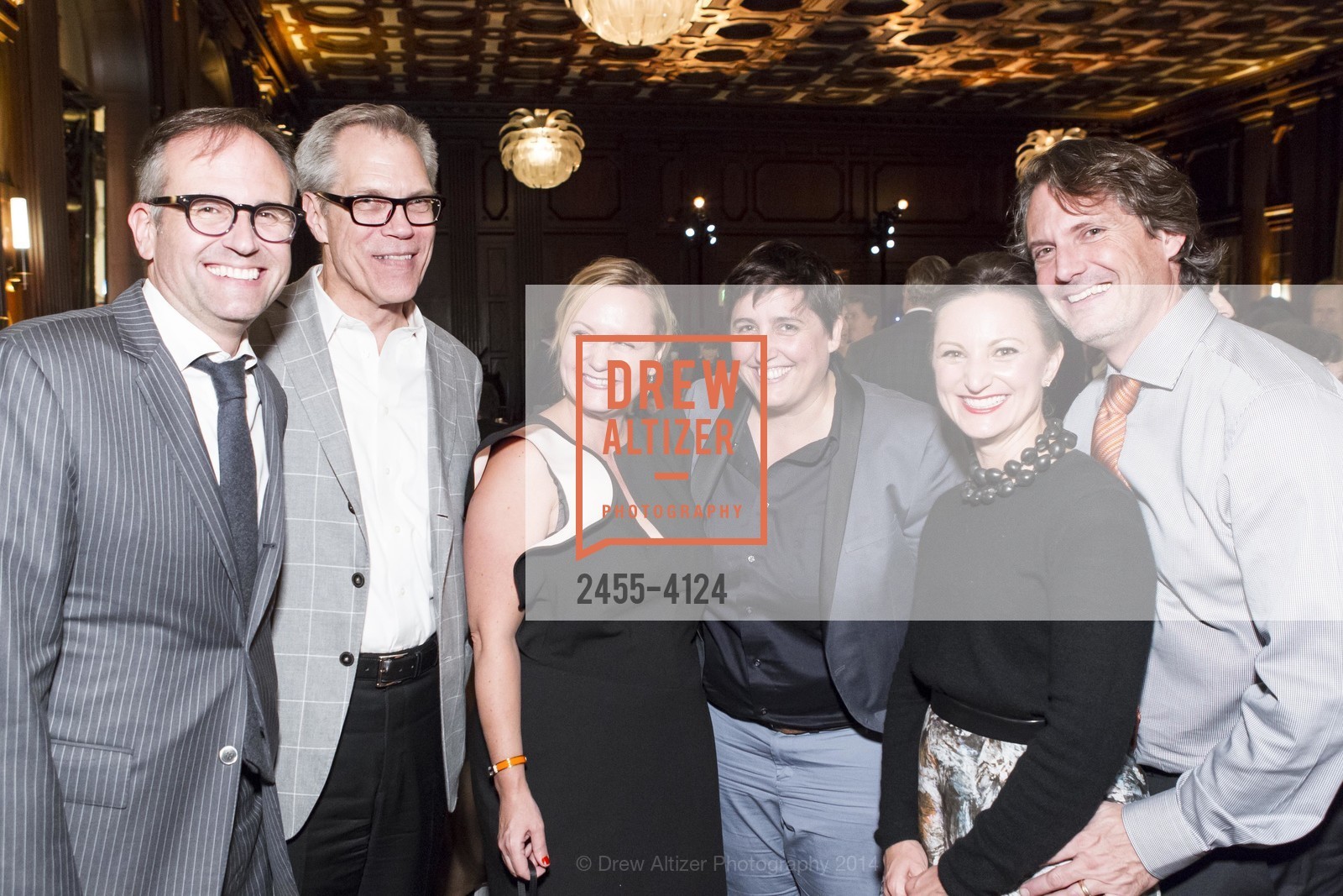 Matthew Leverone, Walter Wheatley, Melony Coddington, Maggie Mesa, Heather Sawtelle, Bear Sawtelle, 2014 Bay Area Treasure Award Honoring Jonathan Ive, US, October 31st, 2014, Photo #2455-4124 Matthew Leverone, Walter Wheatley, Melony Coddington, Maggie Mesa, Heather Sawtelle, Bear Sawtelle, Photo #2455-4124