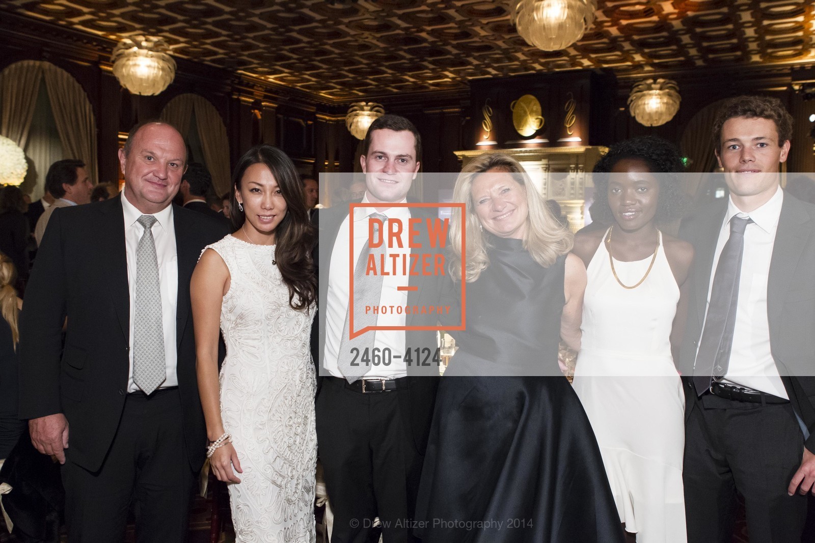Eric Buatois, Elena Gao, Mathieu De Candia, Florence Buatois, Debbie O, Thomas De Candia, 2014 Bay Area Treasure Award Honoring Jonathan Ive, US, October 31st, 2014, Photo #2460-4124 Eric Buatois, Elena Gao, Mathieu De Candia, Florence Buatois, Debbie O, Thomas De Candia, Photo #2460-4124