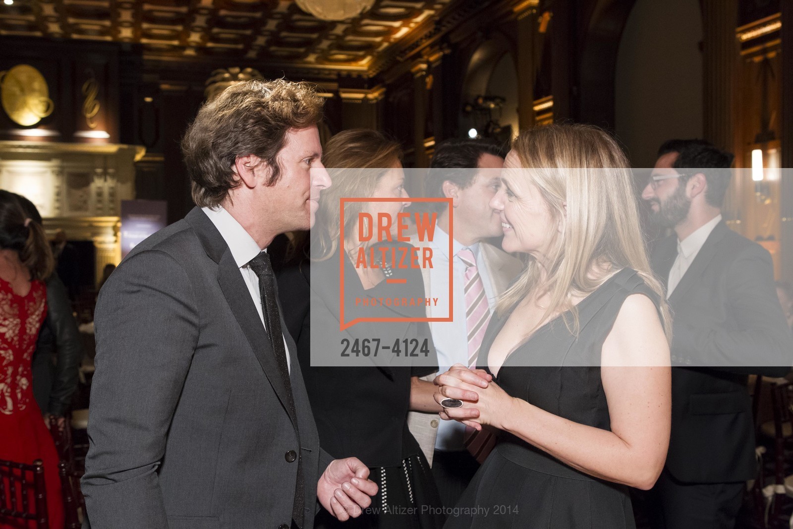 Trevor Traina, Heather Ive, 2014 Bay Area Treasure Award Honoring Jonathan Ive, US, October 31st, 2014, Photo #2467-4124 Trevor Traina, Heather Ive, Photo #2467-4124