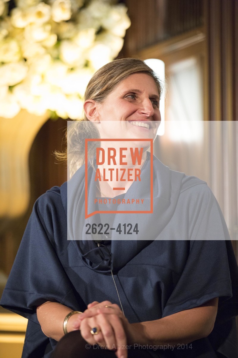 Jennifer Dunlop Fletcher, 2014 Bay Area Treasure Award Honoring Jonathan Ive, US, October 31st, 2014, Photo #2622-4124 Jennifer Dunlop Fletcher, Photo #2622-4124