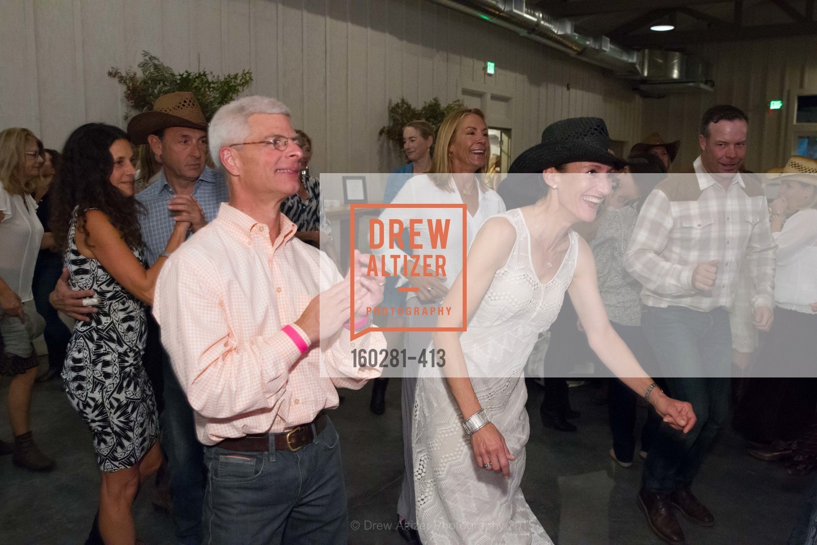 Tom Bonomi, Darby Bonomi, A Harvest Barn Dance at Cornerstone Presented By Giant Steps Therapeutic Equestrian Center, Cornerstone Sonoma. 23570 Arnold Dr, October 24th, 2015,Drew Altizer, Drew Altizer Photography, full-service agency, private events, San Francisco photographer, photographer california