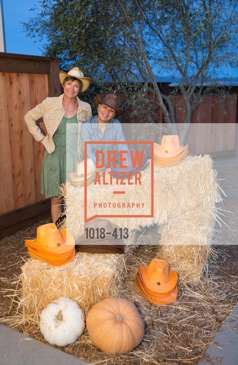 Atmosphere, A Harvest Barn Dance at Cornerstone Presented By Giant Steps Therapeutic Equestrian Center, Cornerstone Sonoma. 23570 Arnold Dr, October 24th, 2015,Drew Altizer, Drew Altizer Photography, full-service agency, private events, San Francisco photographer, photographer california