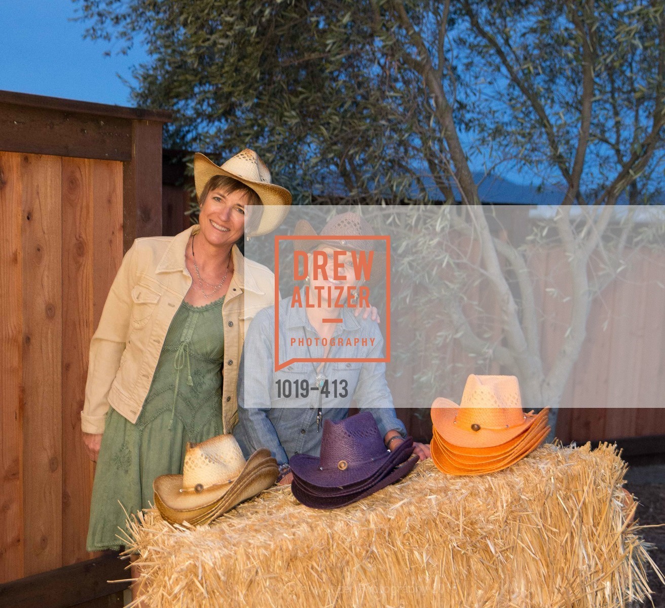Atmosphere, A Harvest Barn Dance at Cornerstone Presented By Giant Steps Therapeutic Equestrian Center, Cornerstone Sonoma. 23570 Arnold Dr, October 24th, 2015,Drew Altizer, Drew Altizer Photography, full-service agency, private events, San Francisco photographer, photographer california