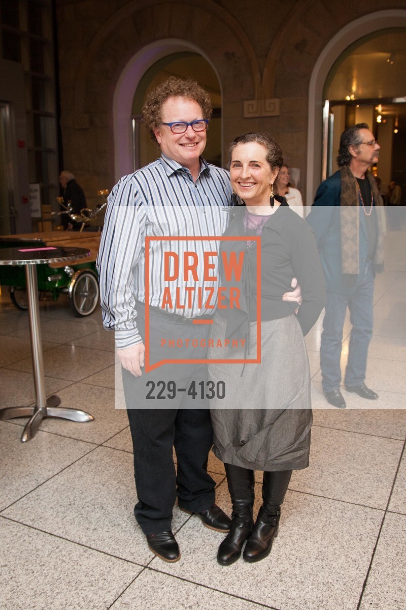 Ed Frank, Sarah Ratchye, SAN JOSE MUSEUM OF ART'S Spring IPO Art Opening, US, March 4th, 2014, Photo #229-4130 Ed Frank, Sarah Ratchye, Photo #229-4130