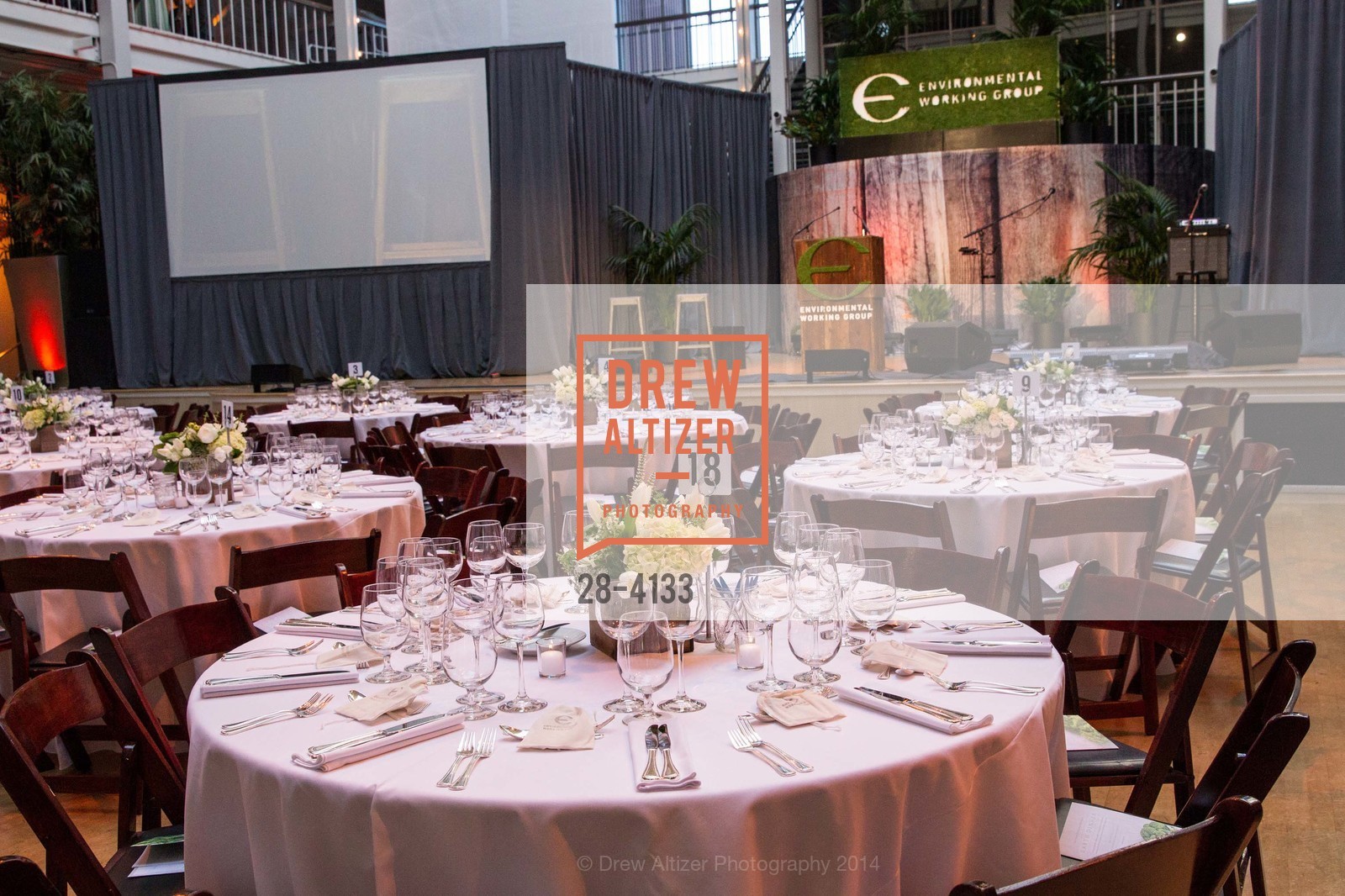 Atmosphere, 5th Annual ENVIRONMENTAL WORKING GROUP'S Earth Dinner, US, May 20th, 2014, Photo #28-4133 Atmosphere, Photo #28-4133