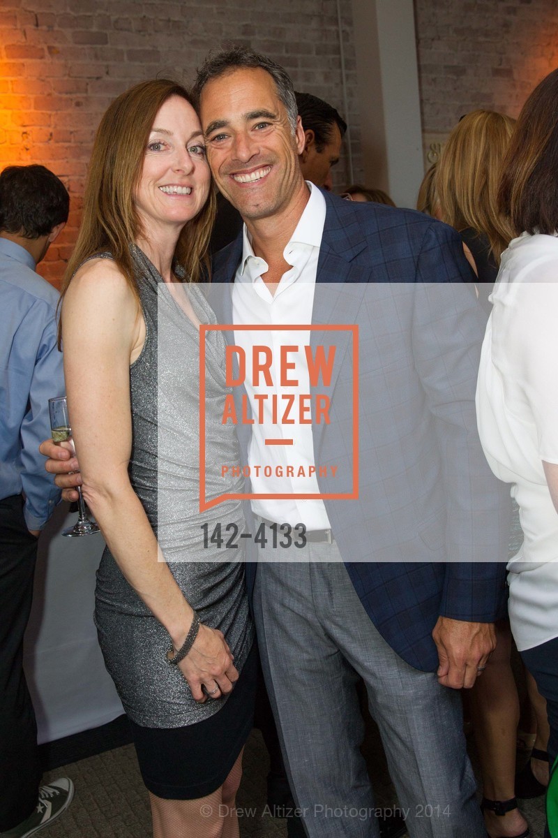 Amanda Hoenigman, Vince Hoenigman, 5th Annual ENVIRONMENTAL WORKING GROUP'S Earth Dinner, US, May 20th, 2014, Photo #142-4133 Amanda Hoenigman, Vince Hoenigman, Photo #142-4133