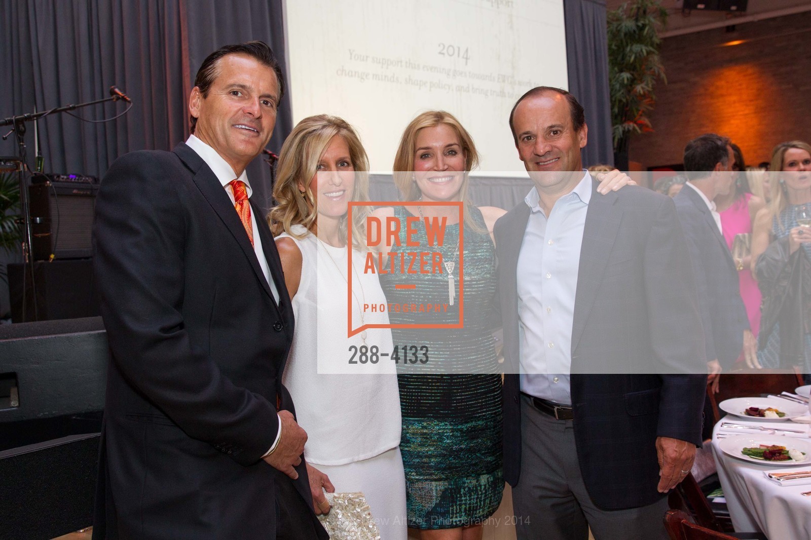 Peter Paulson, Catrina Paulson, Maggie Mack, Carter Mack, 5th Annual ENVIRONMENTAL WORKING GROUP'S Earth Dinner, US, May 20th, 2014, Photo #288-4133 Peter Paulson, Catrina Paulson, Maggie Mack, Carter Mack, Photo #288-4133