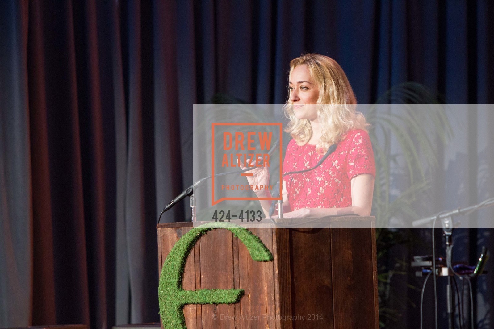 Chris Connor, 5th Annual ENVIRONMENTAL WORKING GROUP'S Earth Dinner, US, May 20th, 2014, Photo #424-4133 Chris Connor, Photo #424-4133
