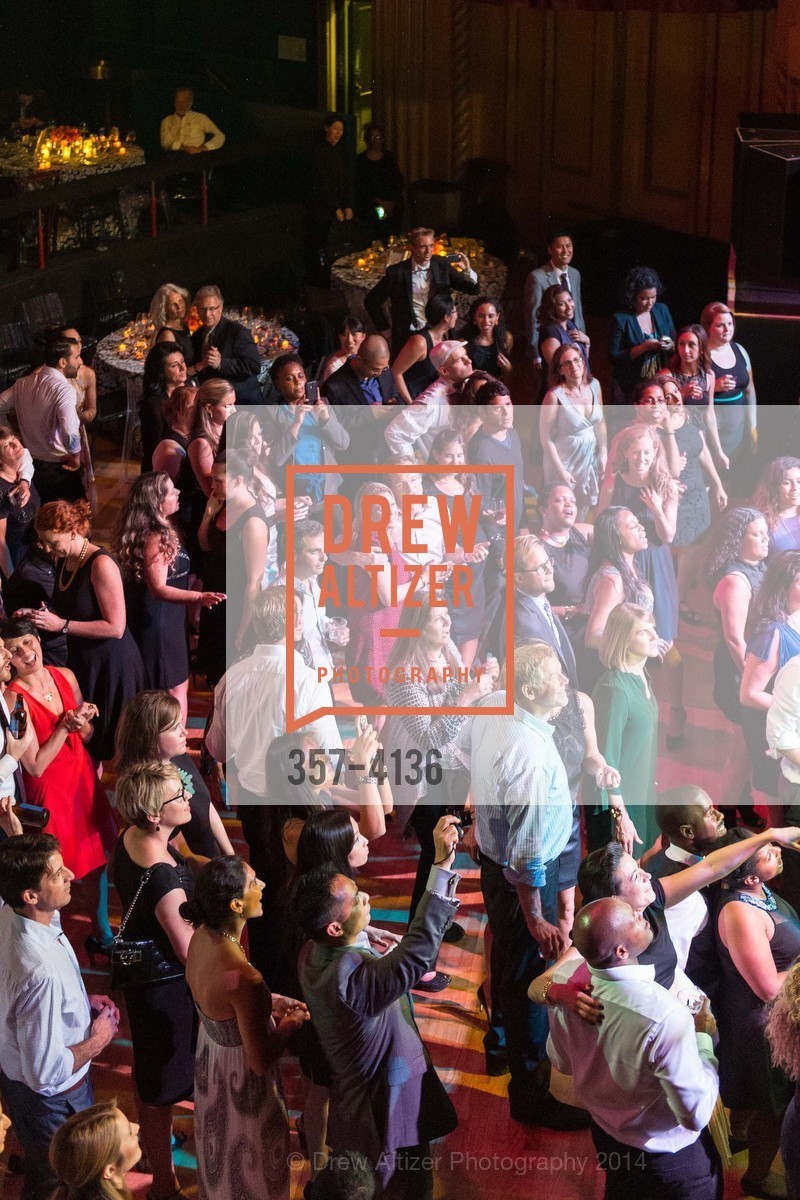 Atmosphere, REDF 2014 Benefit Old, US, September 18th, 2014, Photo #357-4136 Atmosphere, Photo #357-4136