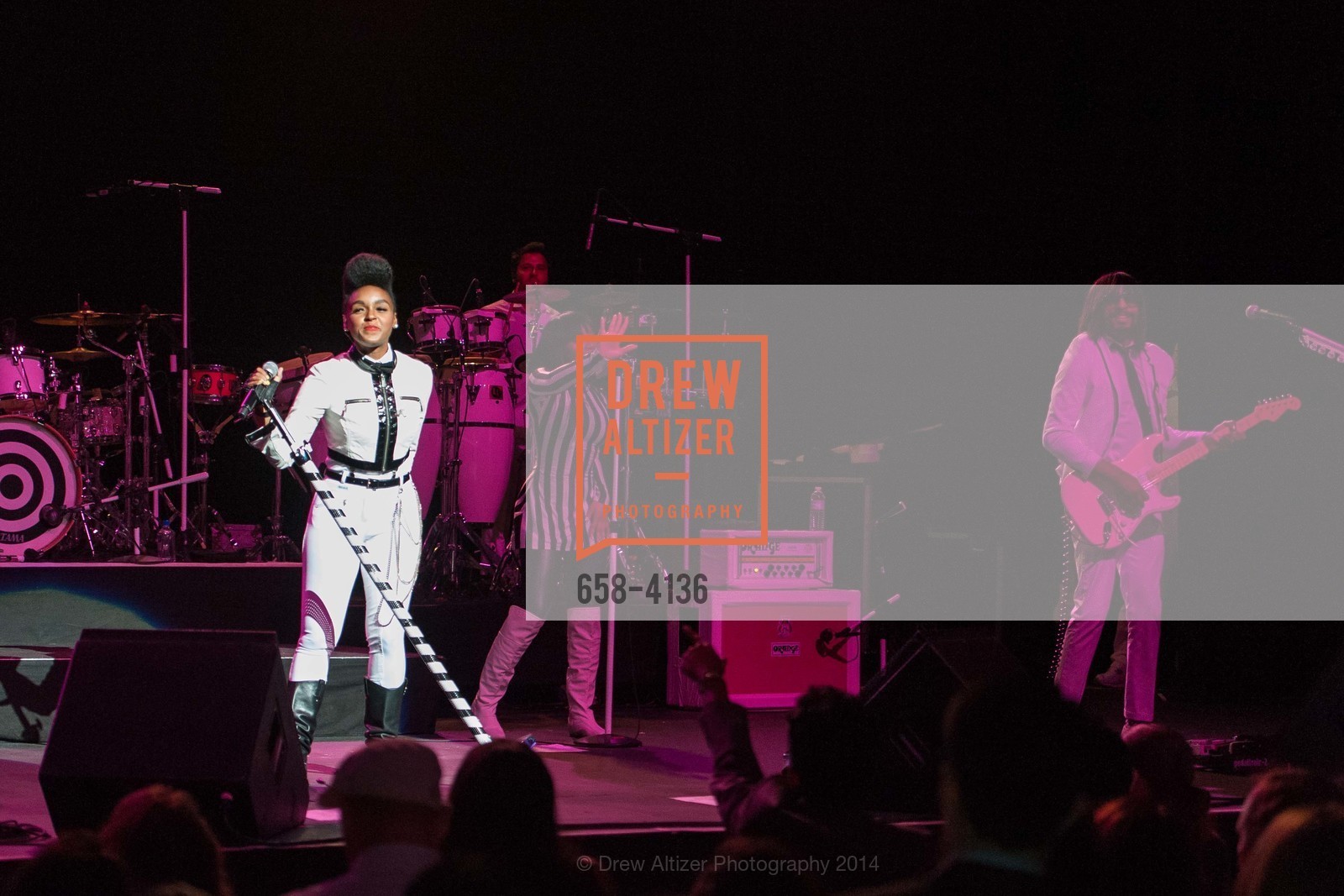 Performance By Janelle Monae, Photo #658-4136