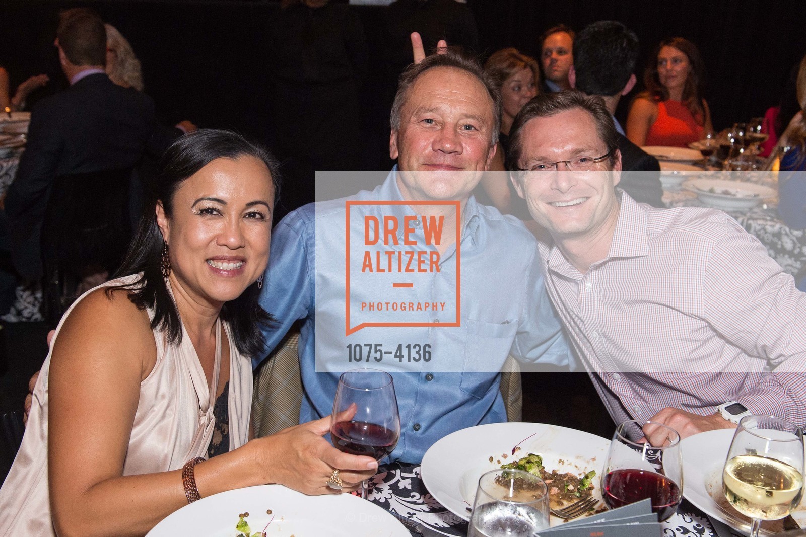 Vanessa Anderson, Mike Anderson, Reed Gaither, REDF 2014 Benefit Old, US, September 18th, 2014, Photo #1075-4136 Vanessa Anderson, Mike Anderson, Reed Gaither, Photo #1075-4136