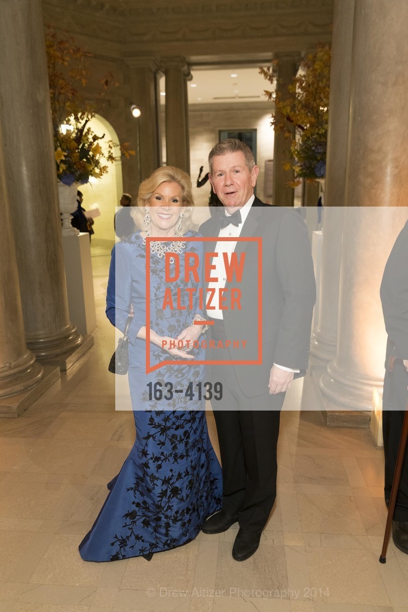 Dede Wilsey, Richard Benefield, LEGION OF HONOR Hosts HOUGHTON HALL Black-Tie Dinner, US, October 15th, 2014, Photo #163-4139 Dede Wilsey, Richard Benefield, Photo #163-4139