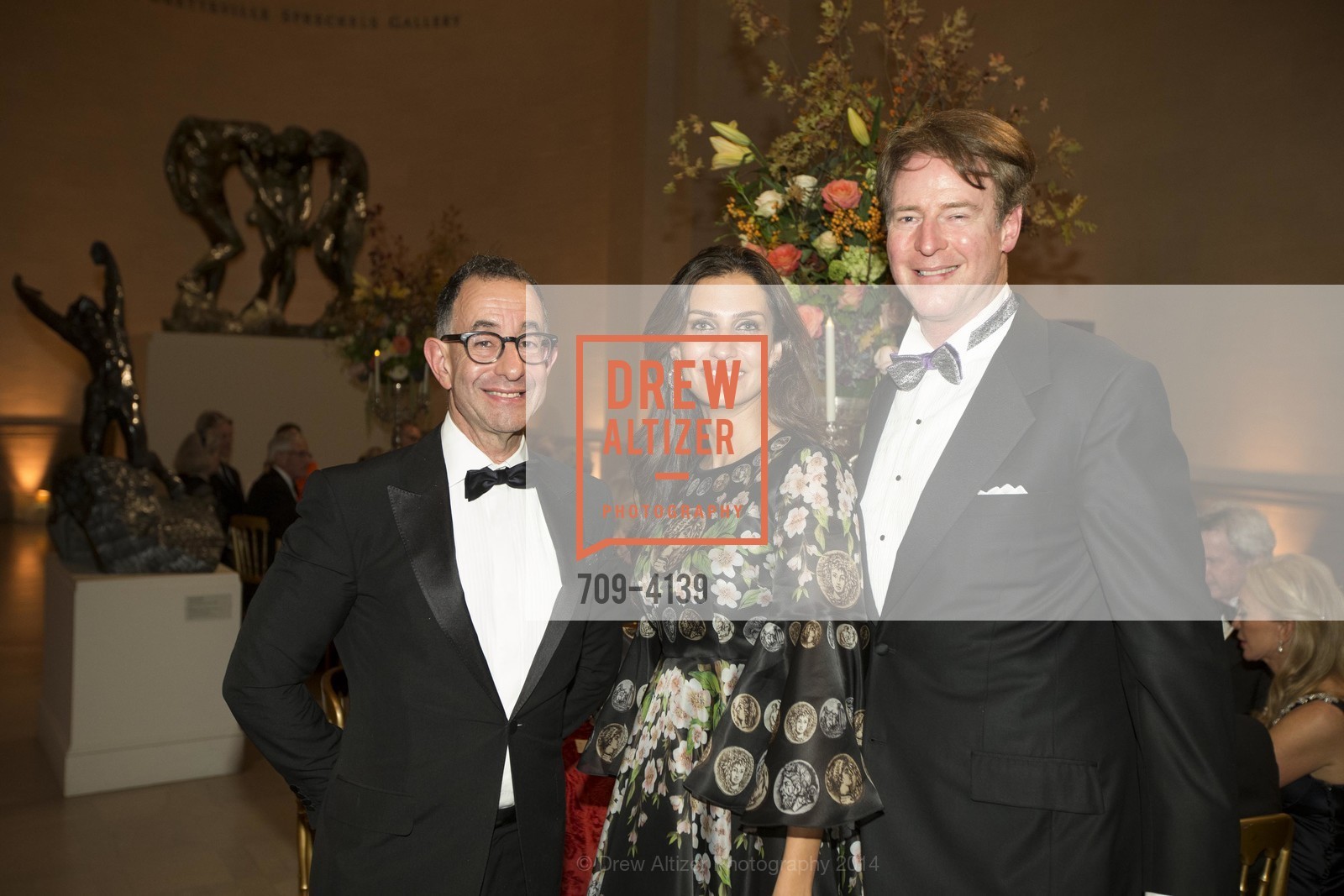 Colin Bailey, Leyla Alhosseini, David Spencer, LEGION OF HONOR Hosts HOUGHTON HALL Black-Tie Dinner, US, October 15th, 2014, Photo #709-4139 Colin Bailey, Leyla Alhosseini, David Spencer, Photo #709-4139