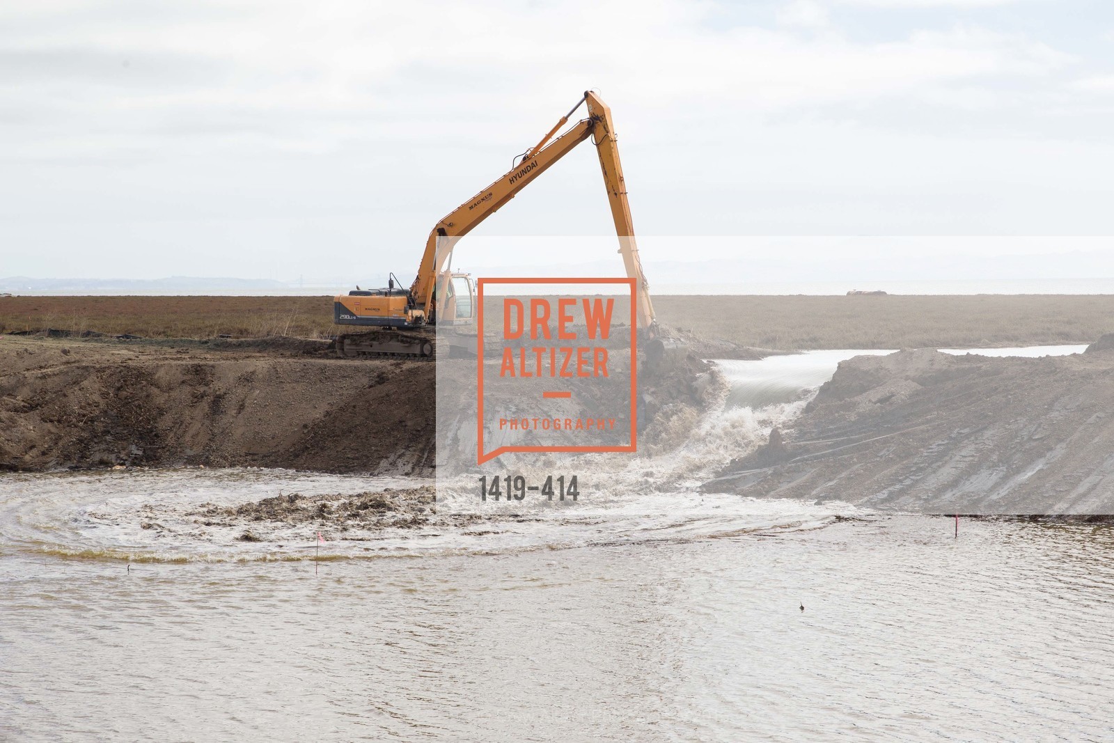 Atmosphere, SEA CHANGE at Sears Point with Sonoma Land Trust, Sears Point. Hwy 37 and Lakeville Hwy, October 25th, 2015,Drew Altizer, Drew Altizer Photography, full-service agency, private events, San Francisco photographer, photographer california