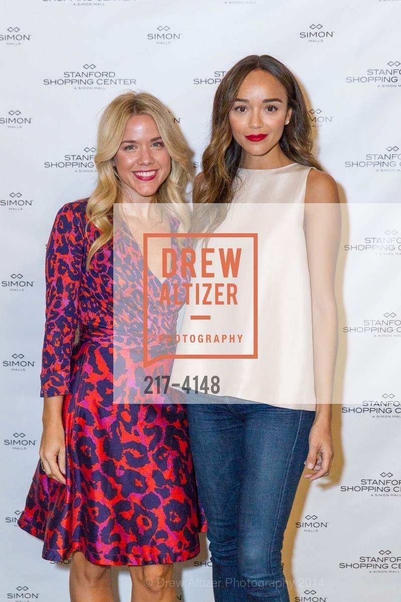 Cara Crowley, Ashley Madekwe, Runway & Cocktail Partnership with VOGUE, US, October 31st, 2014, Photo #217-4148 Cara Crowley, Ashley Madekwe, Photo #217-4148