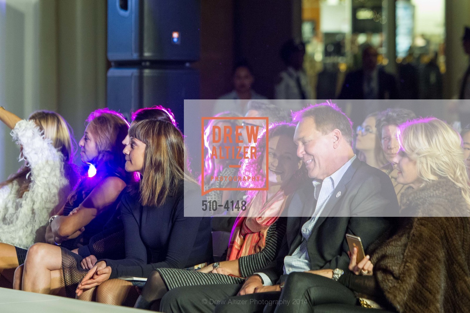 Joanne Pasternack, Dwight Clark, Runway & Cocktail Partnership with VOGUE, US, October 31st, 2014, Photo #510-4148 Joanne Pasternack, Dwight Clark, Photo #510-4148