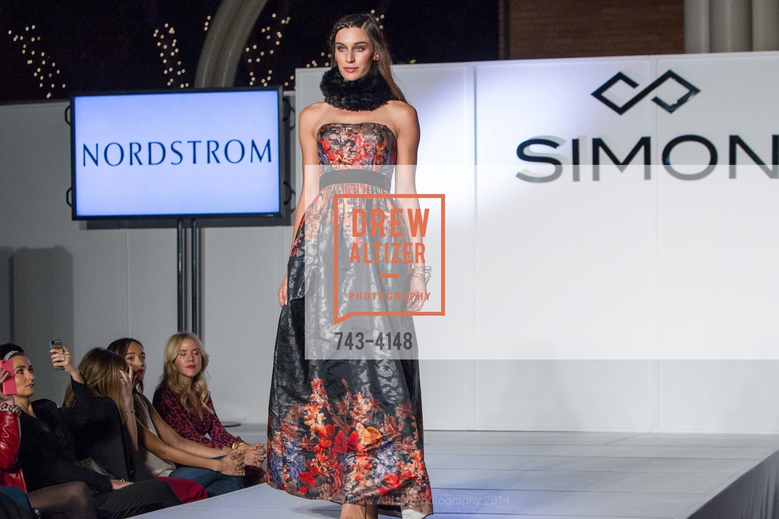 Fashion Show, Runway & Cocktail Partnership with VOGUE, US, October 31st, 2014, Photo #743-4148 Fashion Show, Photo #743-4148