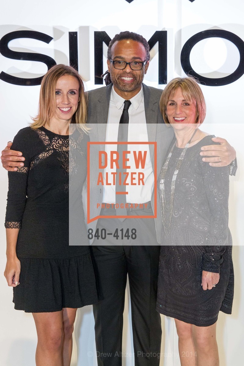 Christa Allen, Julie Kelly, Runway & Cocktail Partnership with VOGUE, US, October 31st, 2014, Photo #840-4148 Christa Allen, Julie Kelly, Photo #840-4148